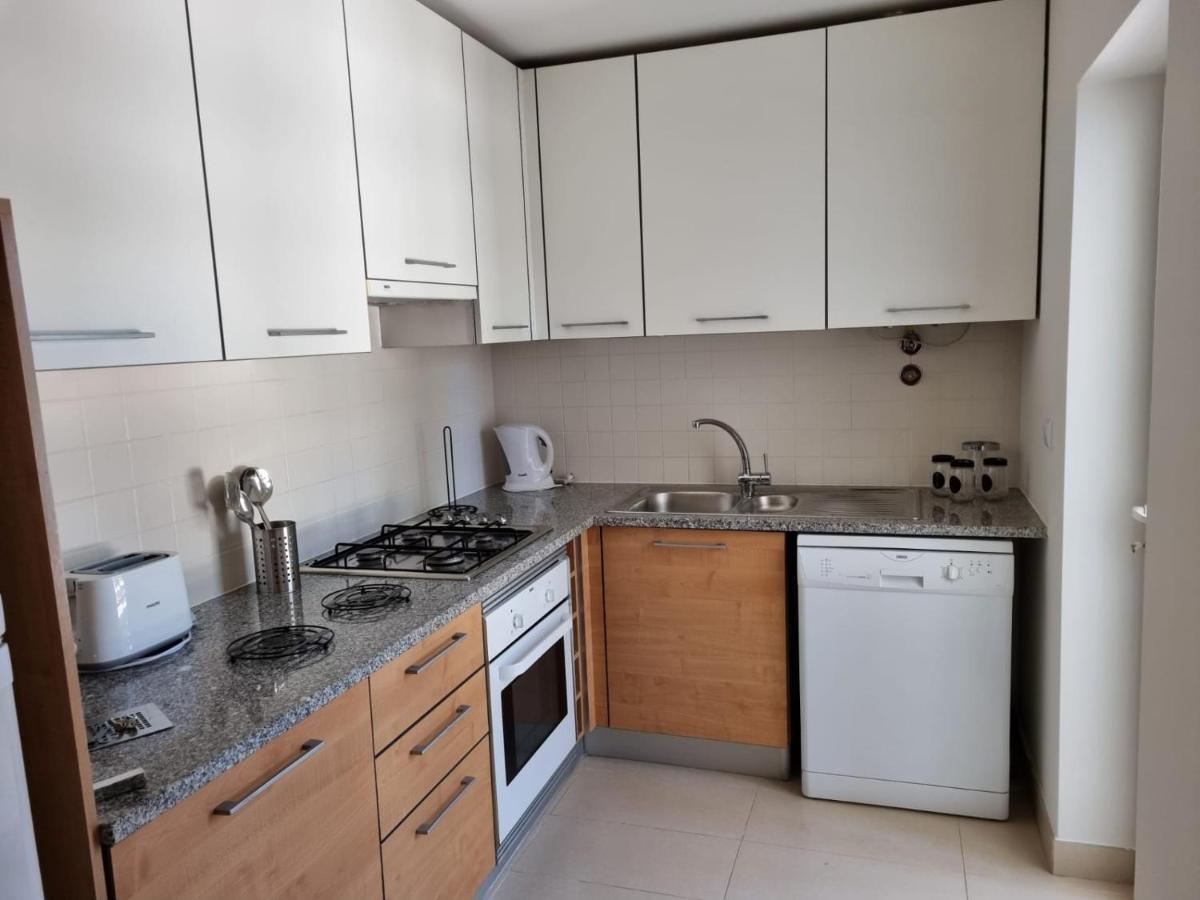 Marinho - 2 Bedroom 2 Bathroom Ground Floor Apartment With Communal Pool And Gardens Conceição Zewnętrze zdjęcie